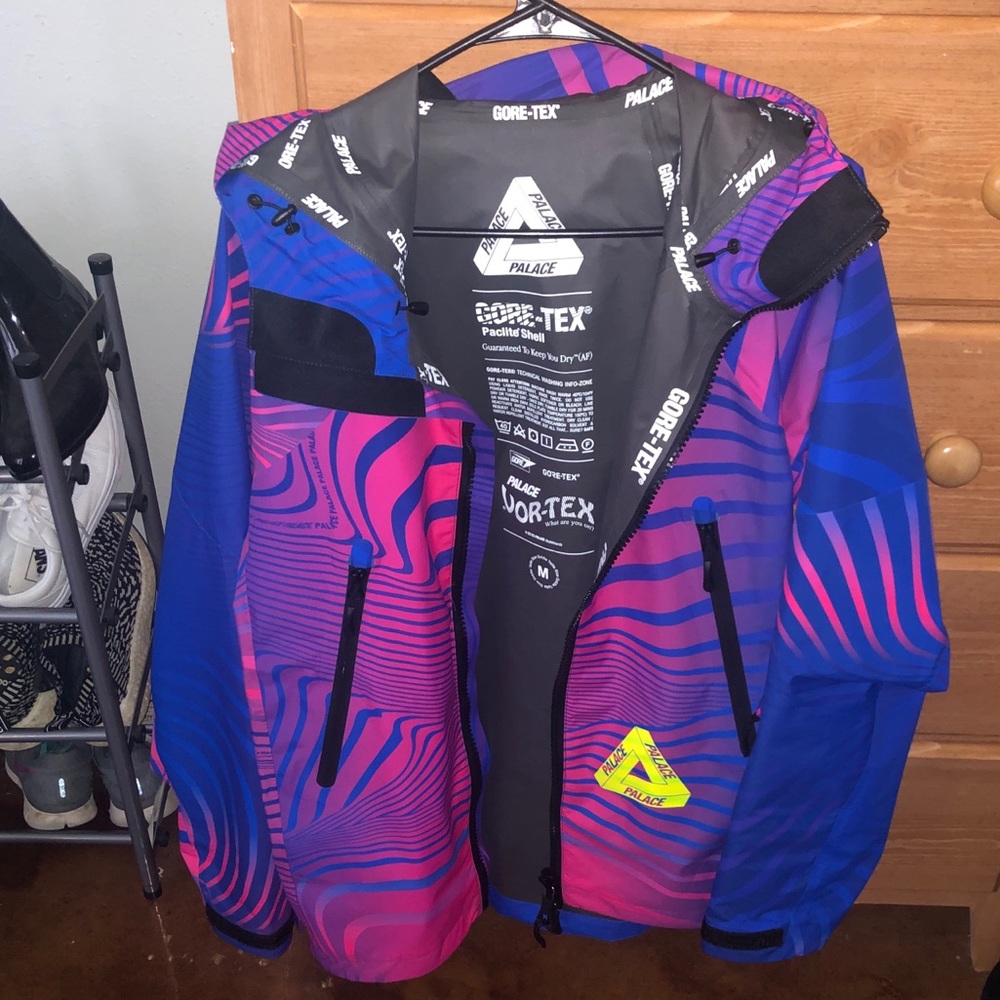 PALACE x GoreTex Mens Jacket